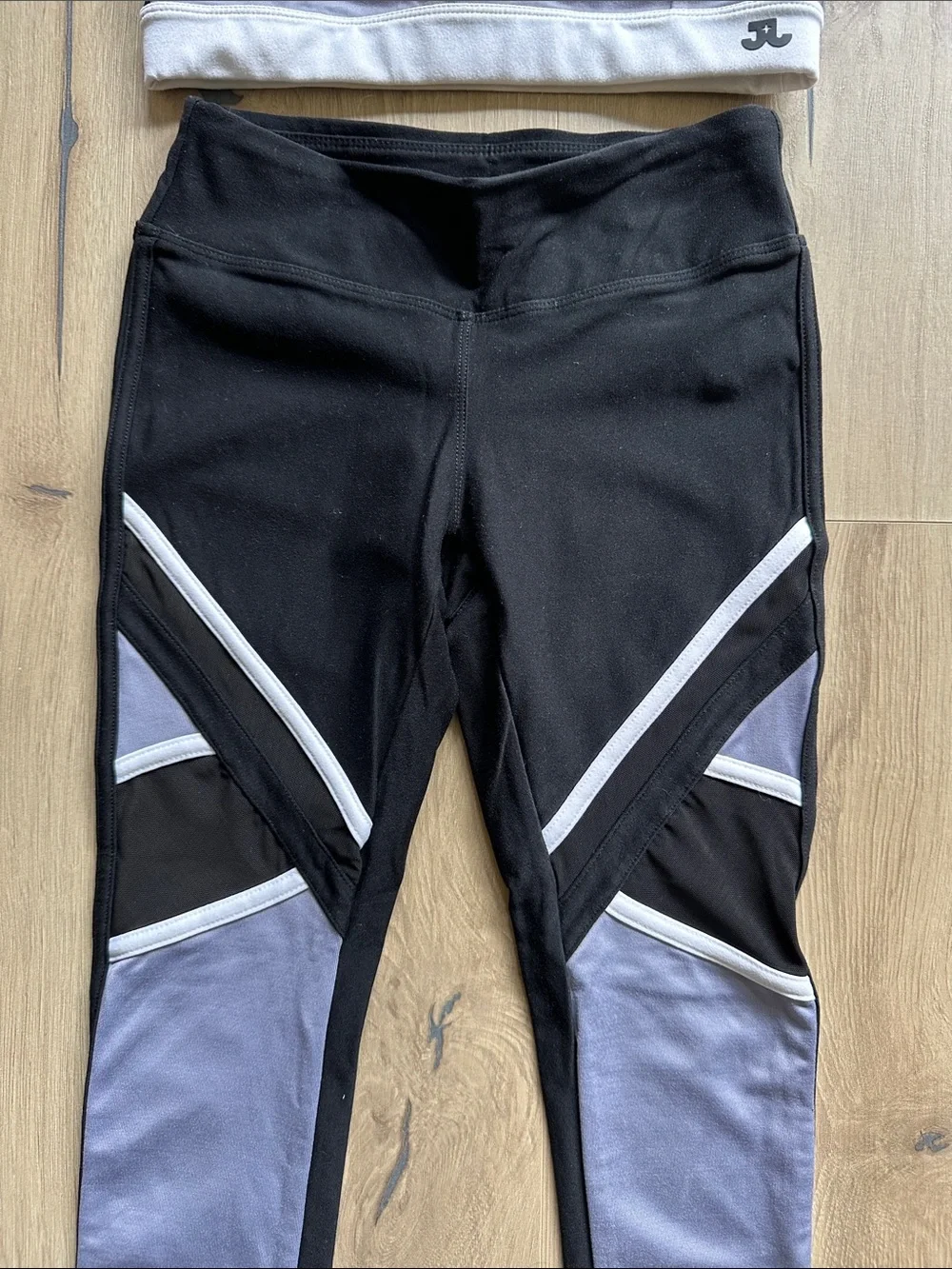 Junior Dance Crop Top & Leggings Set - Black and Lavender